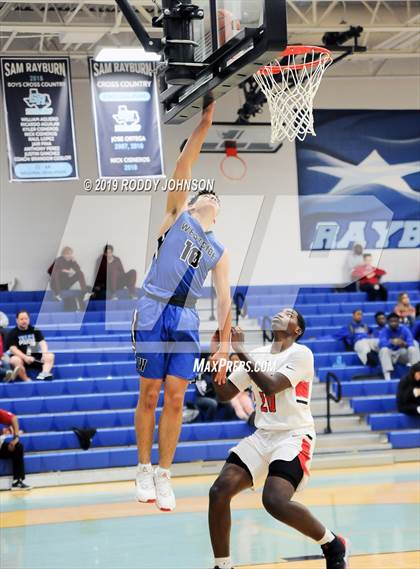 Thumbnail 3 in Westside vs South Houston (McDonald's Texas Invitational) photogallery.