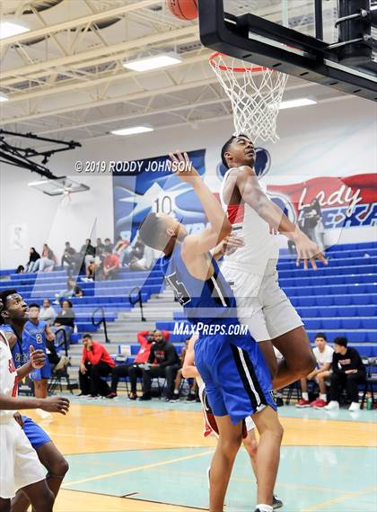Thumbnail 3 in Westside vs South Houston (McDonald's Texas Invitational) photogallery.