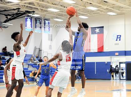 Thumbnail 3 in Westside vs South Houston (McDonald's Texas Invitational) photogallery.