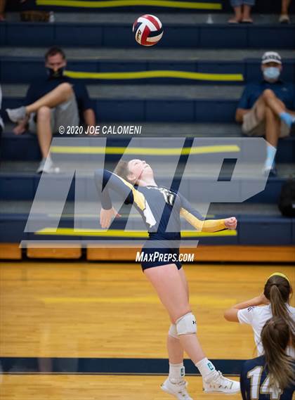Thumbnail 3 in Stephenville @ Wimberley photogallery.