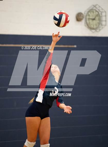 Thumbnail 1 in Stephenville @ Wimberley photogallery.