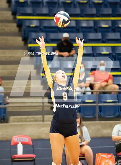 Thumbnail 3 in Stephenville @ Wimberley photogallery.