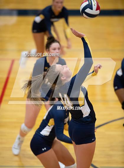 Thumbnail 2 in Stephenville @ Wimberley photogallery.
