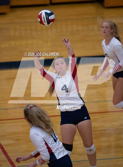 Thumbnail 2 in Stephenville @ Wimberley photogallery.