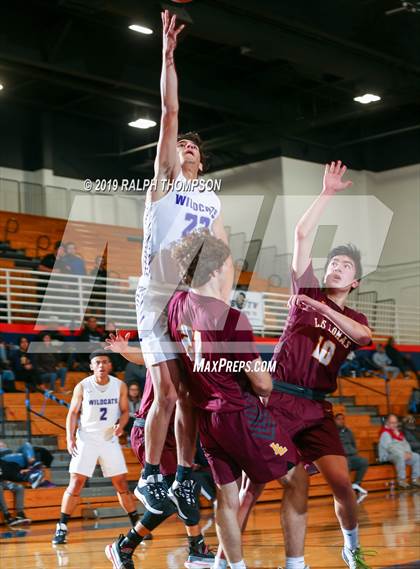 Thumbnail 2 in Las Lomas vs. Franklin (Opening Tip-Off Marathon) photogallery.