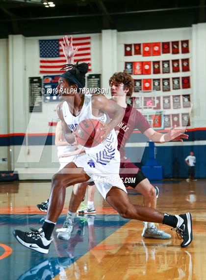 Thumbnail 3 in Las Lomas vs. Franklin (Opening Tip-Off Marathon) photogallery.