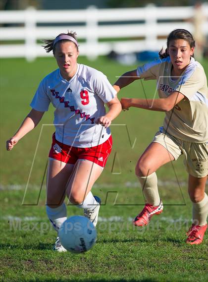 Thumbnail 2 in Haverhill @ Tewksbury Memorial photogallery.