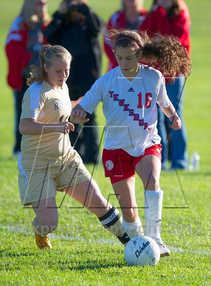 Thumbnail 2 in Haverhill @ Tewksbury Memorial photogallery.