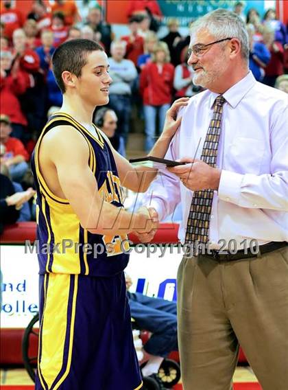 Thumbnail 1 in Pleasant Plains vs Williamsville (Sangamon County Championship) photogallery.