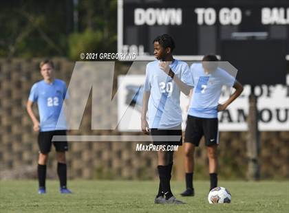 Thumbnail 2 in Apex @ Panther Creek photogallery.