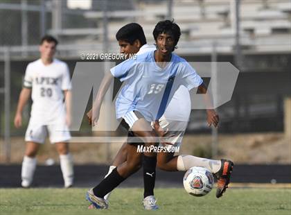 Thumbnail 1 in Apex @ Panther Creek photogallery.