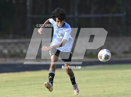 Thumbnail 1 in Apex @ Panther Creek photogallery.