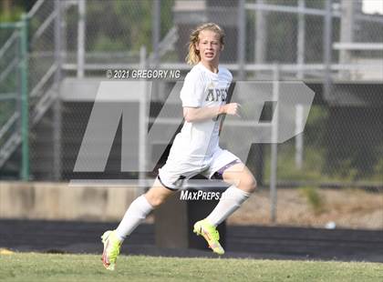 Thumbnail 3 in Apex @ Panther Creek photogallery.