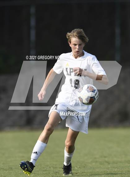 Thumbnail 2 in Apex @ Panther Creek photogallery.