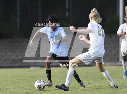 Thumbnail 3 in Apex @ Panther Creek photogallery.