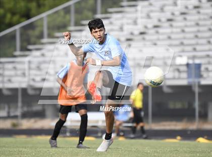 Thumbnail 1 in Apex @ Panther Creek photogallery.