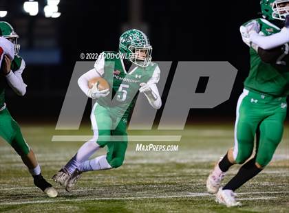 Thumbnail 2 in Morrisville-Eaton vs Pembroke (NYSPHSAA Regional Final 8-Man) photogallery.