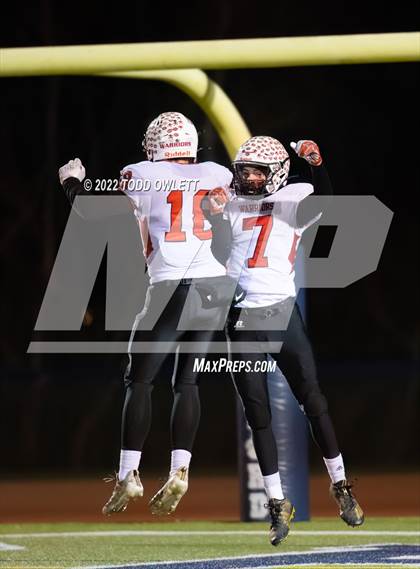 Thumbnail 3 in Morrisville-Eaton vs Pembroke (NYSPHSAA Regional Final 8-Man) photogallery.