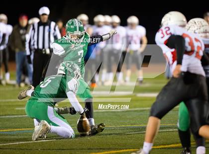 Thumbnail 3 in Morrisville-Eaton vs Pembroke (NYSPHSAA Regional Final 8-Man) photogallery.