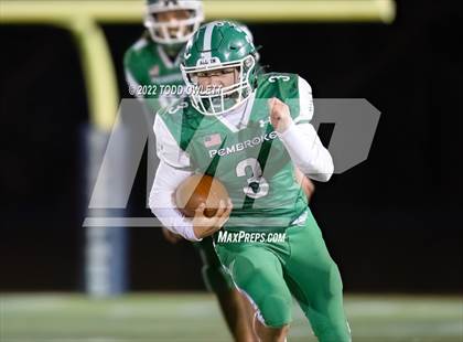Thumbnail 2 in Morrisville-Eaton vs Pembroke (NYSPHSAA Regional Final 8-Man) photogallery.