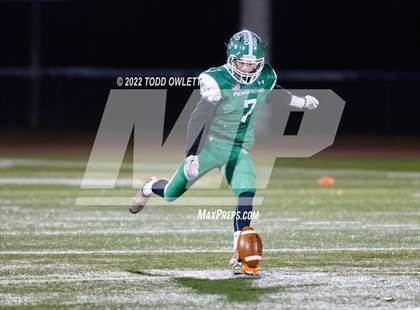 Thumbnail 2 in Morrisville-Eaton vs Pembroke (NYSPHSAA Regional Final 8-Man) photogallery.