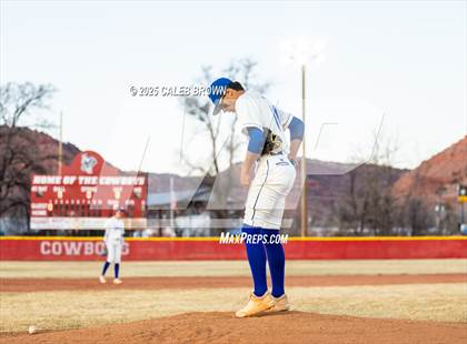 Thumbnail 2 in Gunnison Valley vs. Kanab (Chuckwagon Classic) photogallery.