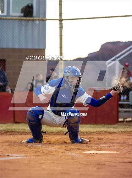 Thumbnail 2 in Gunnison Valley vs. Kanab (Chuckwagon Classic) photogallery.