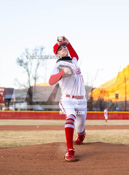 Thumbnail 1 in Gunnison Valley vs. Kanab (Chuckwagon Classic) photogallery.