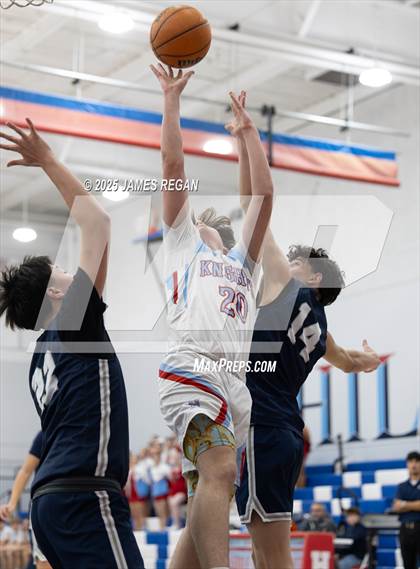 Thumbnail 1 in Carlmont @ Hillsdale photogallery.