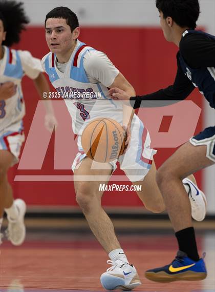 Thumbnail 2 in Carlmont @ Hillsdale photogallery.