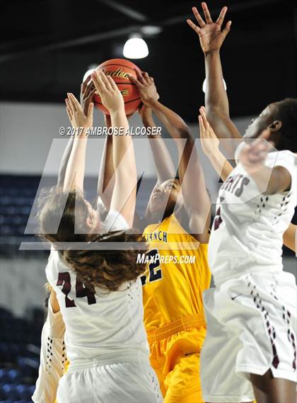 Thumbnail 2 in Cypress Ranch vs. Houston Heights (UIL 6A Bi-District Playoff) photogallery.