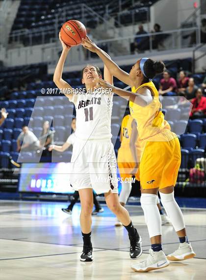 Thumbnail 1 in Cypress Ranch vs. Houston Heights (UIL 6A Bi-District Playoff) photogallery.