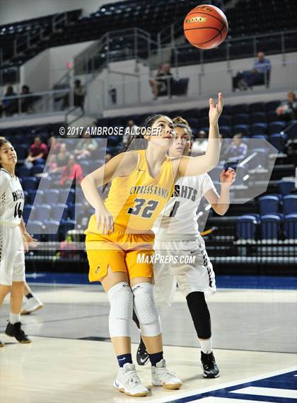 Thumbnail 3 in Cypress Ranch vs. Houston Heights (UIL 6A Bi-District Playoff) photogallery.