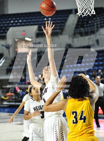 Thumbnail 2 in Cypress Ranch vs. Houston Heights (UIL 6A Bi-District Playoff) photogallery.