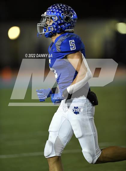 Thumbnail 2 in Alexandria City @ Fairfax (VHSL Class 6 Region First Round) photogallery.