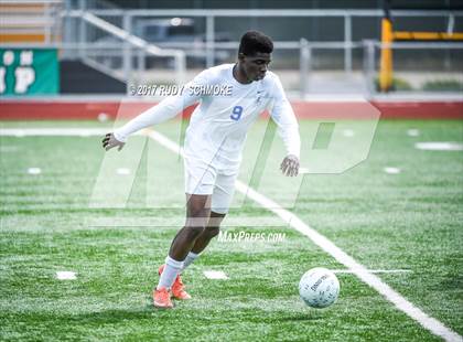 Thumbnail 2 in Holtville vs. Crawford (CIF SDS D4 Final) photogallery.