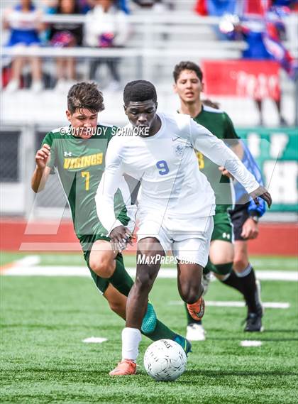 Thumbnail 1 in Holtville vs. Crawford (CIF SDS D4 Final) photogallery.