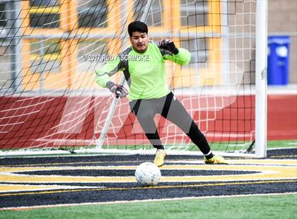 Thumbnail 1 in Holtville vs. Crawford (CIF SDS D4 Final) photogallery.