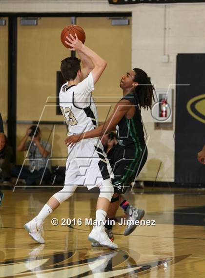 Thumbnail 3 in Buena Park vs. Oak Park photogallery.