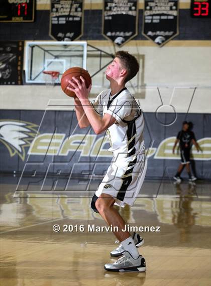 Thumbnail 3 in Buena Park vs. Oak Park photogallery.