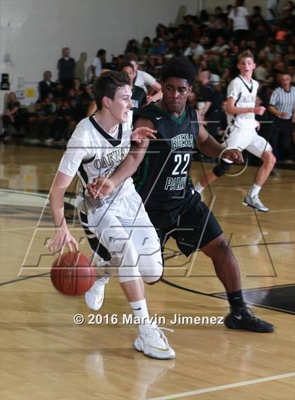 Thumbnail 1 in Buena Park vs. Oak Park photogallery.