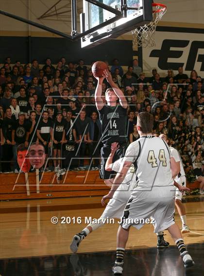 Thumbnail 3 in Buena Park vs. Oak Park photogallery.
