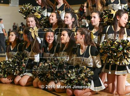 Thumbnail 1 in Buena Park vs. Oak Park photogallery.