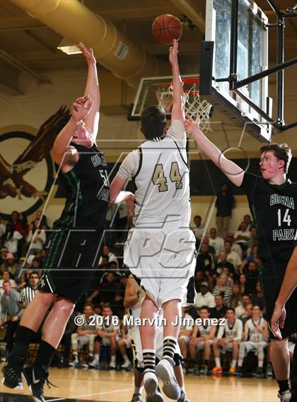 Thumbnail 3 in Buena Park vs. Oak Park photogallery.