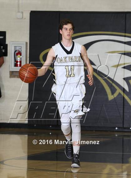 Thumbnail 3 in Buena Park vs. Oak Park photogallery.