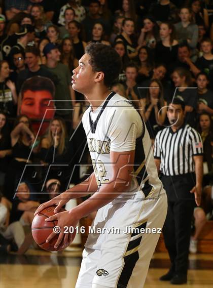Thumbnail 1 in Buena Park vs. Oak Park photogallery.