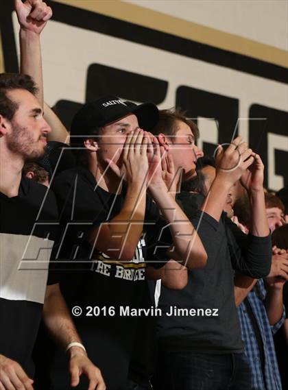 Thumbnail 3 in Buena Park vs. Oak Park photogallery.