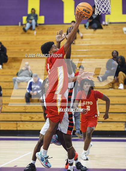 Thumbnail 1 in Leto vs. East Bay photogallery.