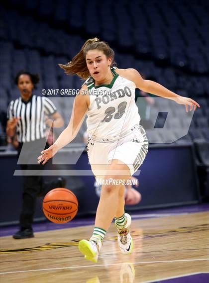 Thumbnail 3 in Mesa Verde vs. Ponderosa photogallery.