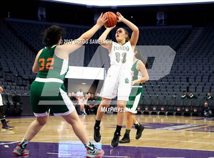 Thumbnail 3 in Mesa Verde vs. Ponderosa photogallery.